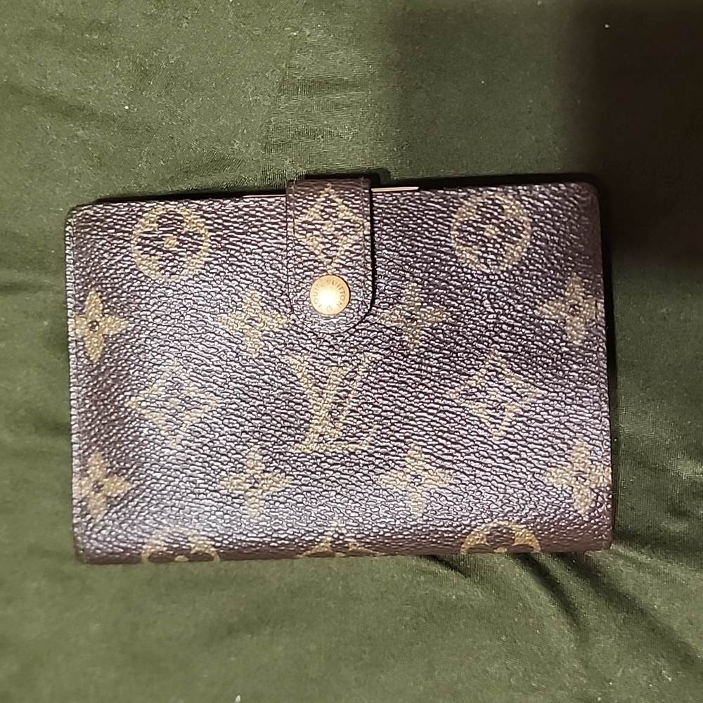 Louis vuitton wallet
